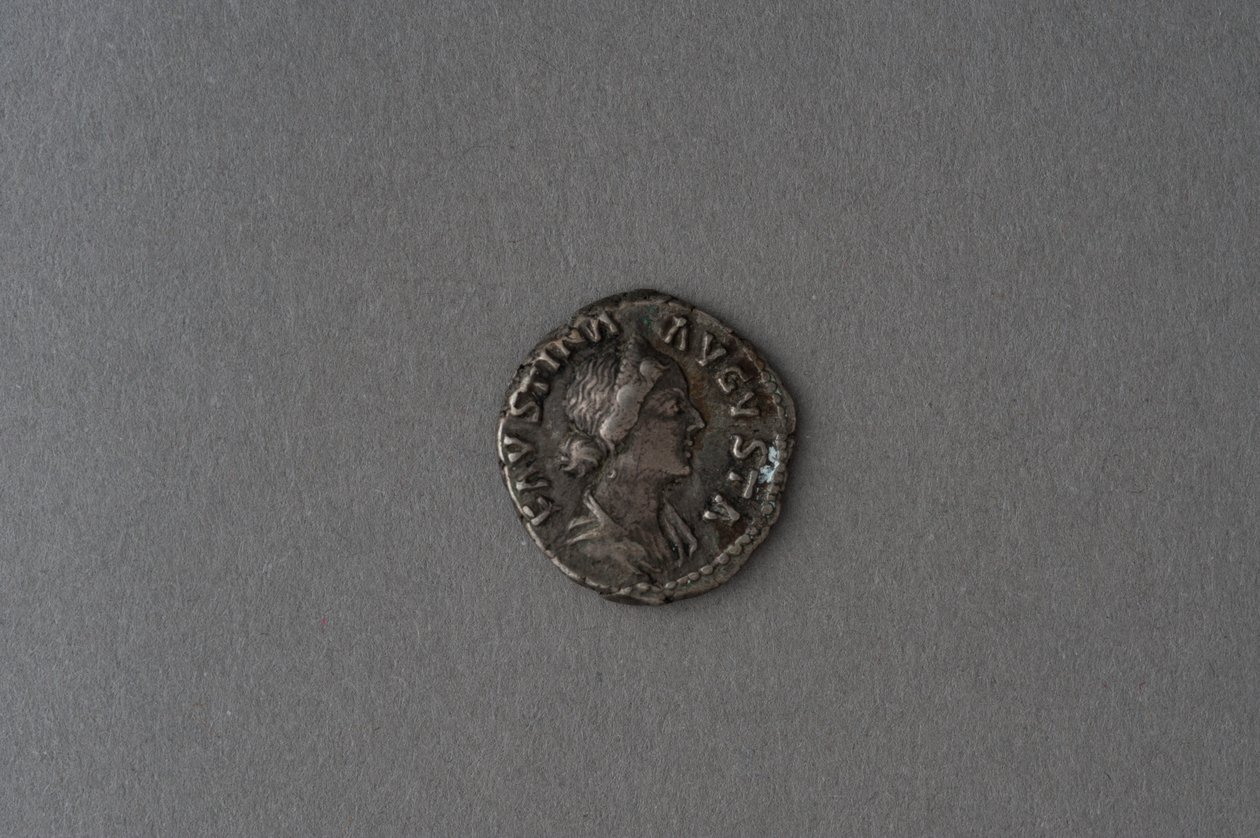 Denario di Faustina (argento) da Roman