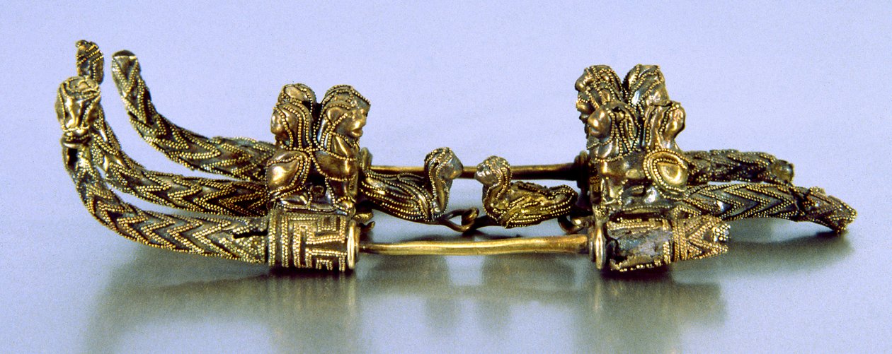 Fibula, dalla tomba di Bernardini di Palestrina da Roman