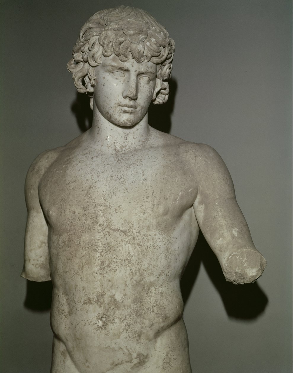 Figura di Antinoo, dopo il 130 d.C. (dettaglio) da Roman