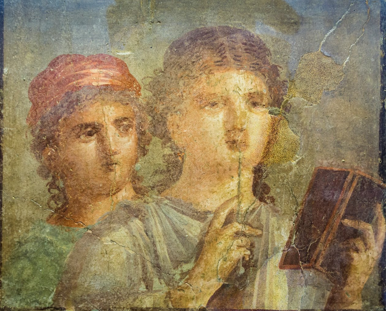 Affresco di una ragazza che legge da Roman