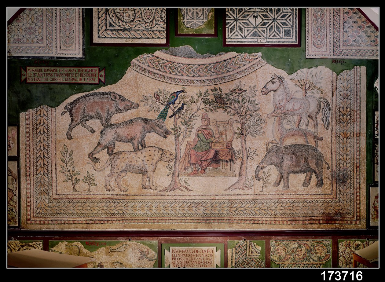 Orfeo che incanta gli animali, dal sito di Blanzy (mosaico) da Roman