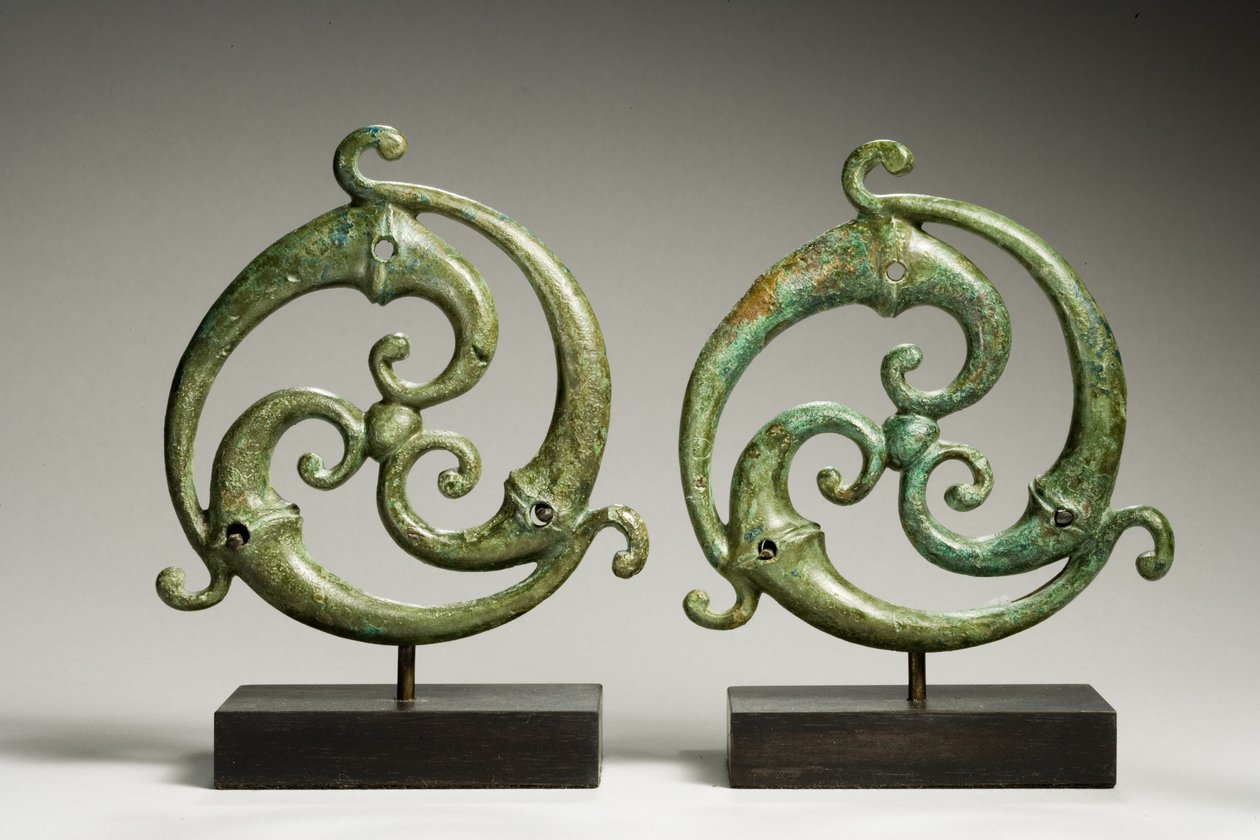 Appliques Triskele, Romano-Celtiche, c. III secolo d.C. da Roman