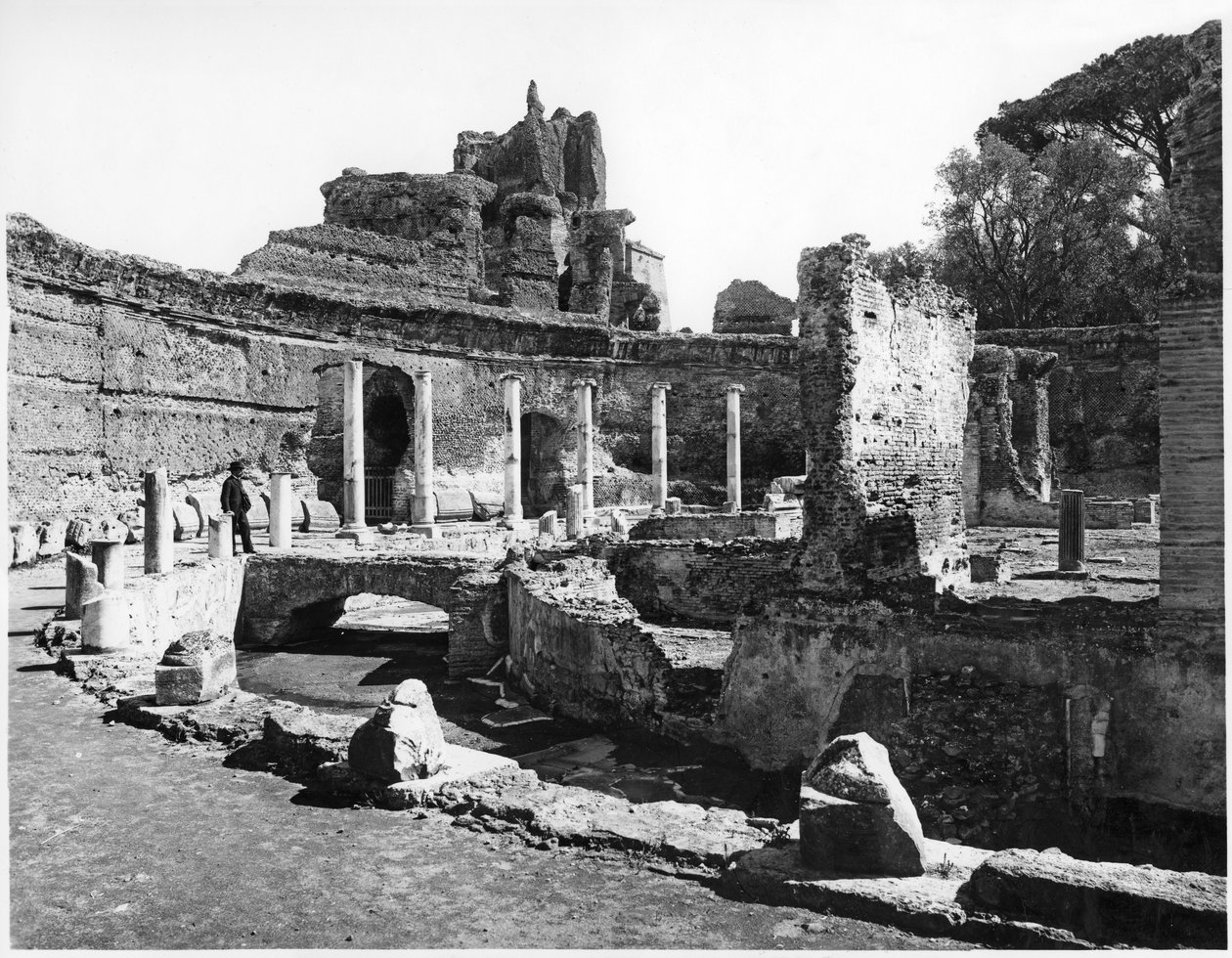 Vista del Ninfeo, 125-135 d.C. da Roman