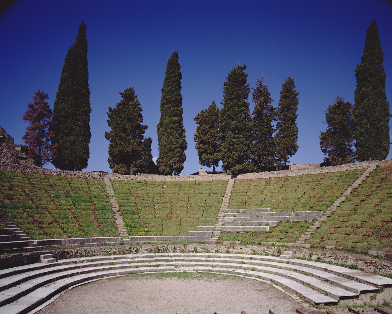 Vista del Teatro Grande da Roman