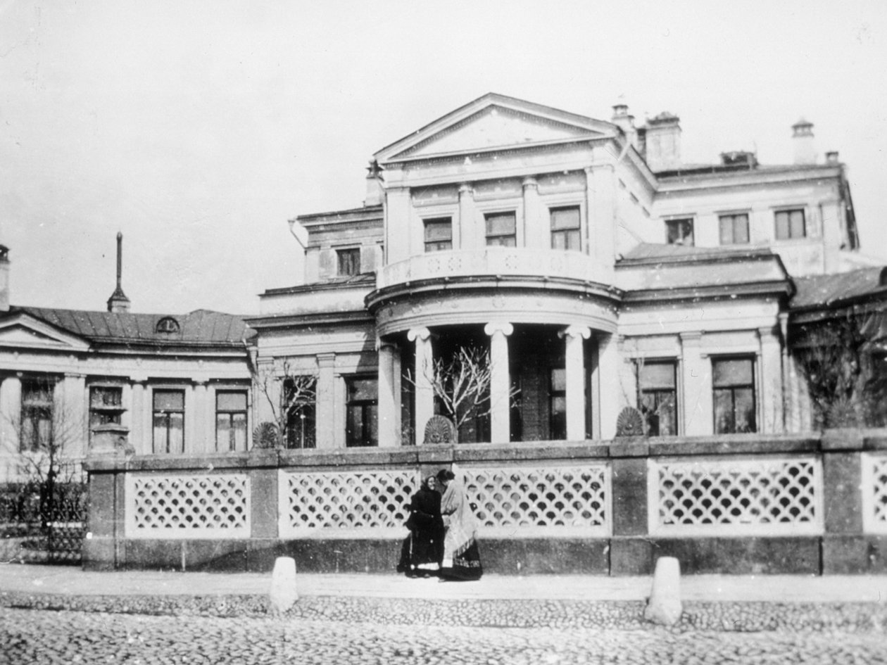 Casa di Mikhail Morozovs (1870-1903) su Smolensky Boulevard, costruita da Rezanov da Russian Photographer