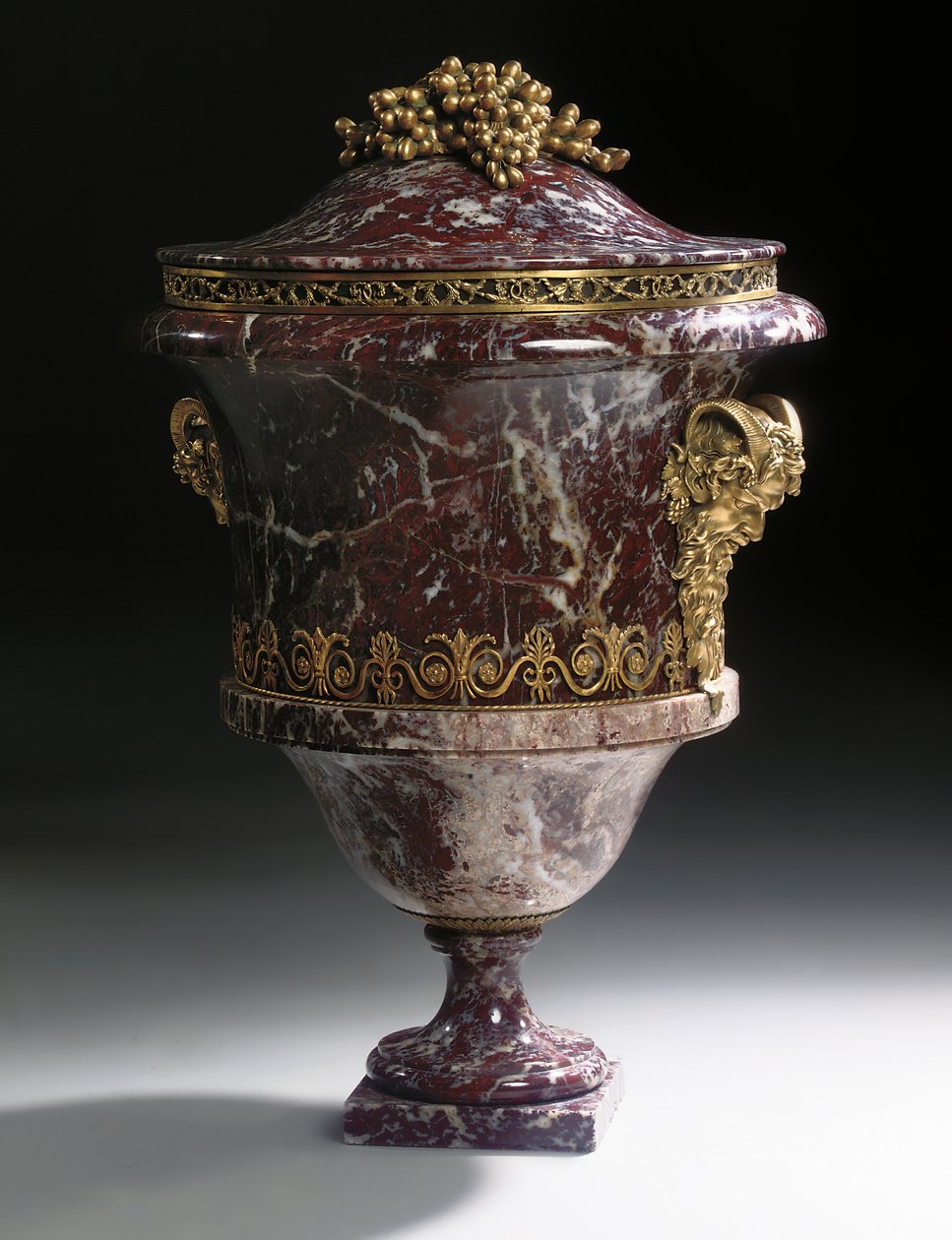 Coppia di vasi, c.1790 da Russian School