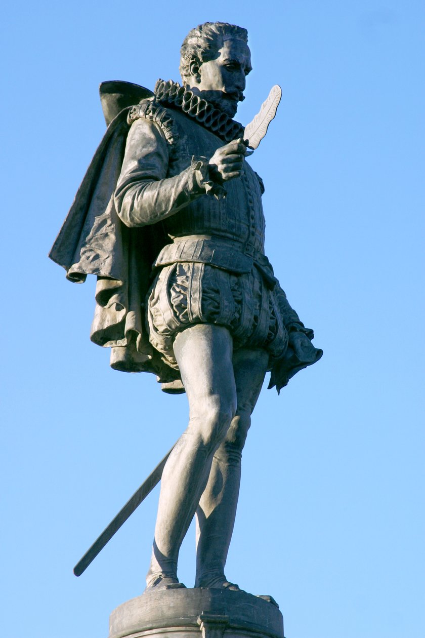 Statua di Miguel de Cervantes (1547-1616) (marmo) da School Spanish