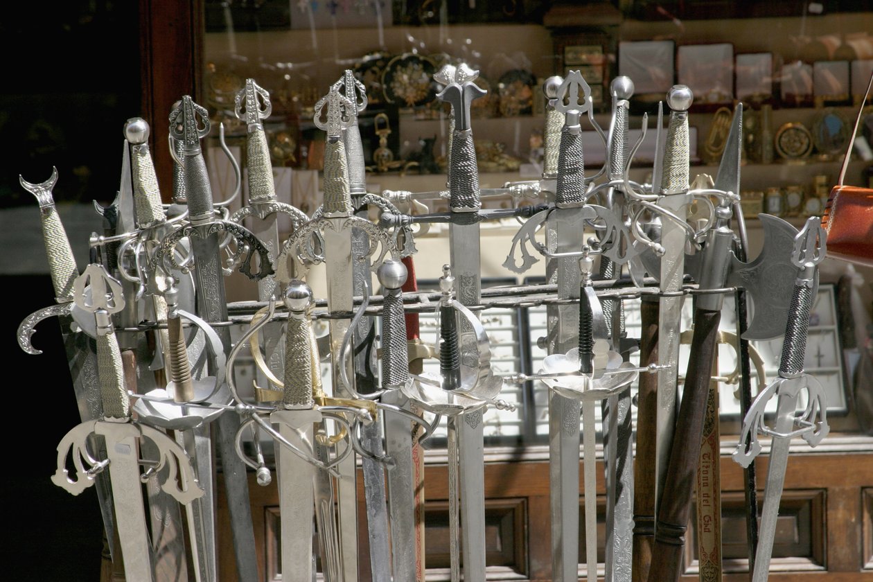 Spade fatte di acciaio di Toledo (acciaio) da Spanish School