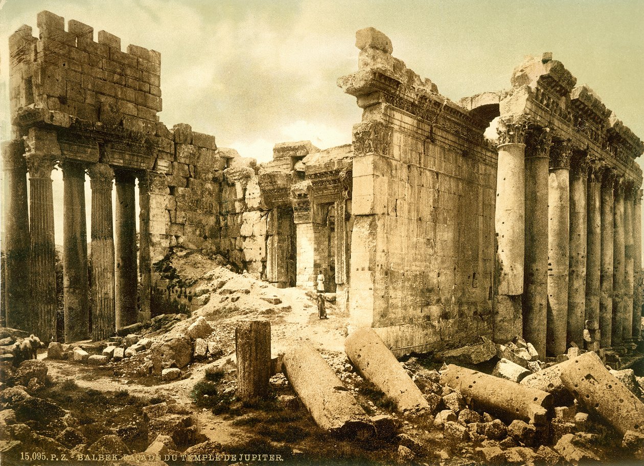 Tempio di Bacco, Baalbek da Swiss Photographer