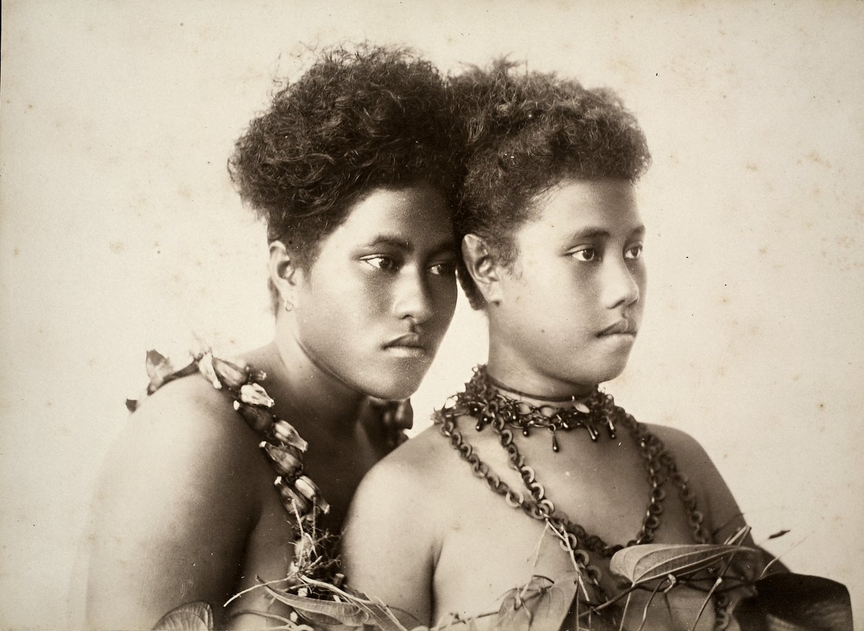 Due donne, Samoa da Thomas Andrew