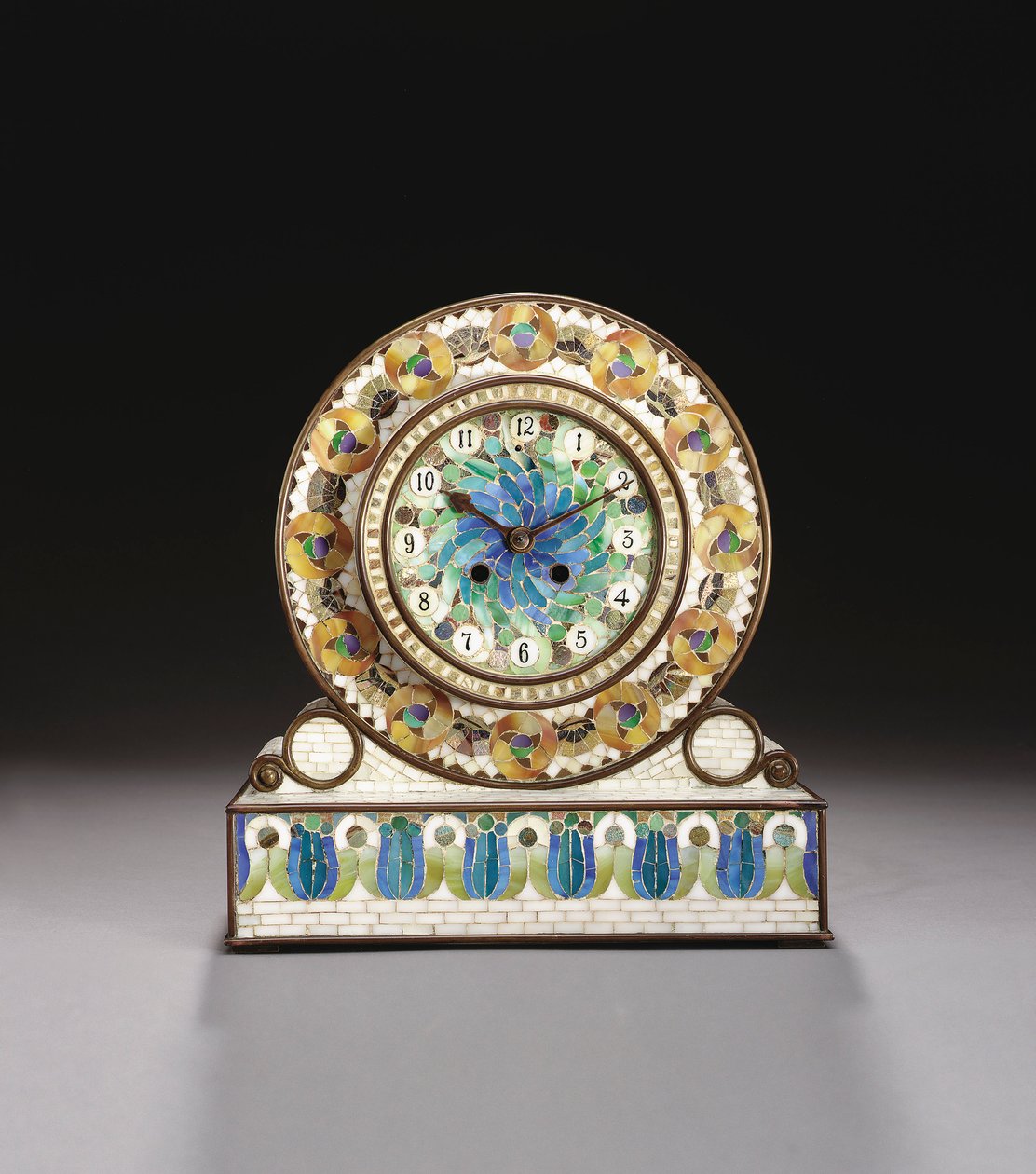 Orologio da camino in mosaico Favrile da Tiffany and Company
