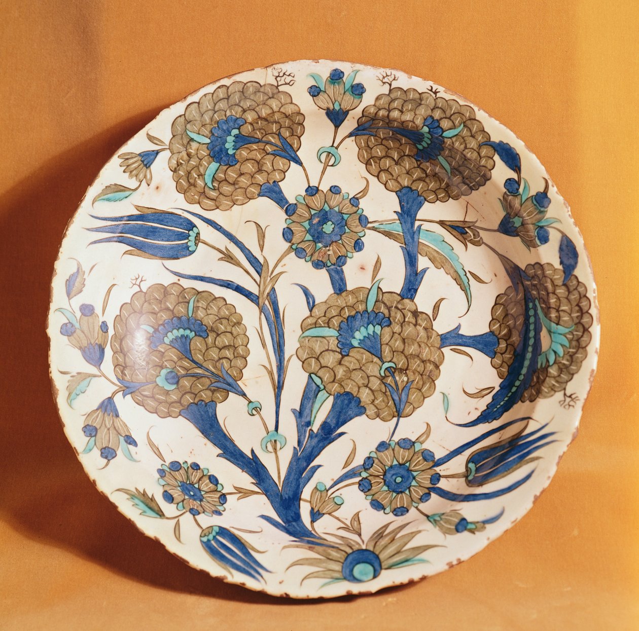 Piatto in terracotta di Isnik, c.1520-50 da Turkish School