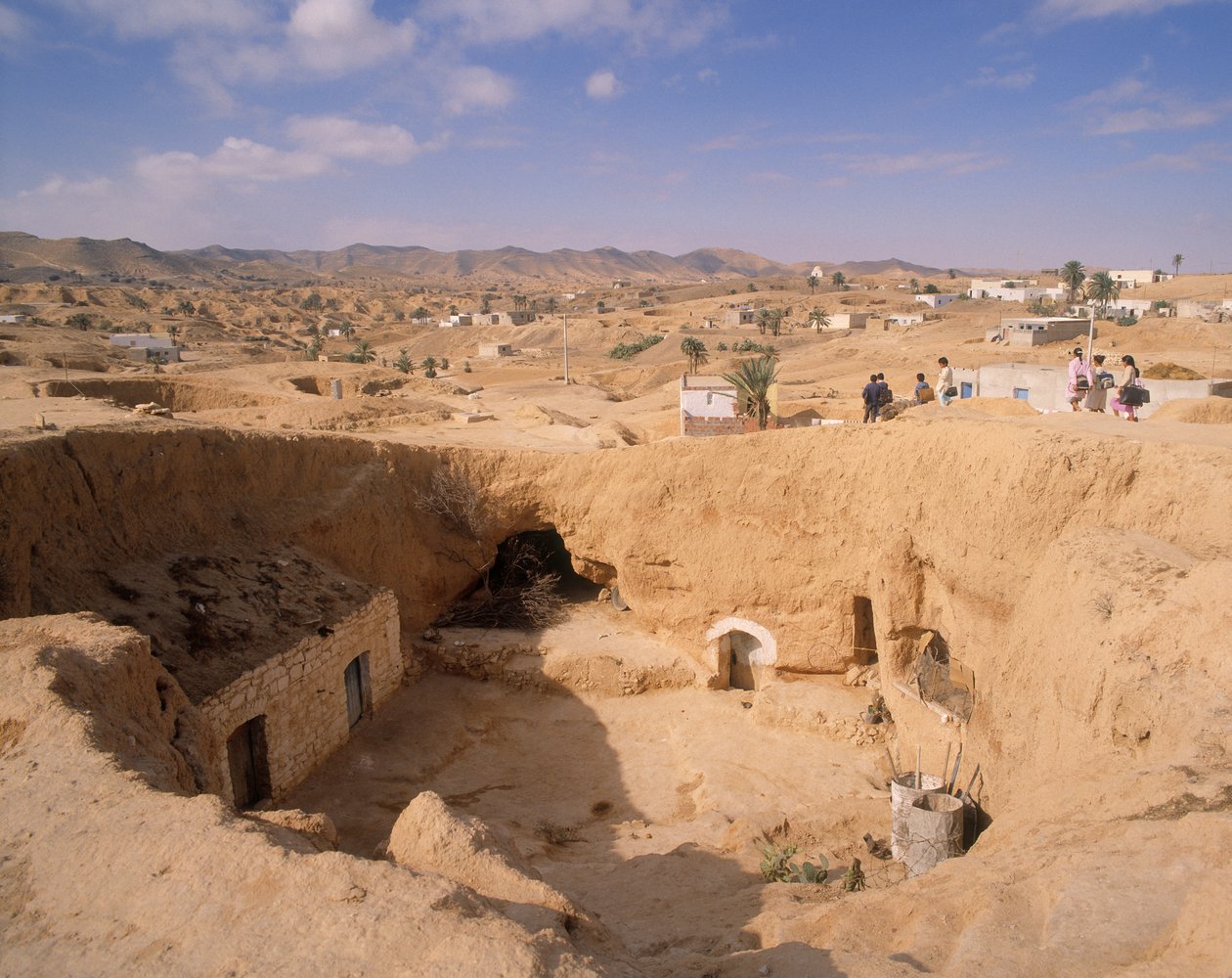 Veduta delle abitazioni berbere (ghorfa) da Unbekannt Unbekannt