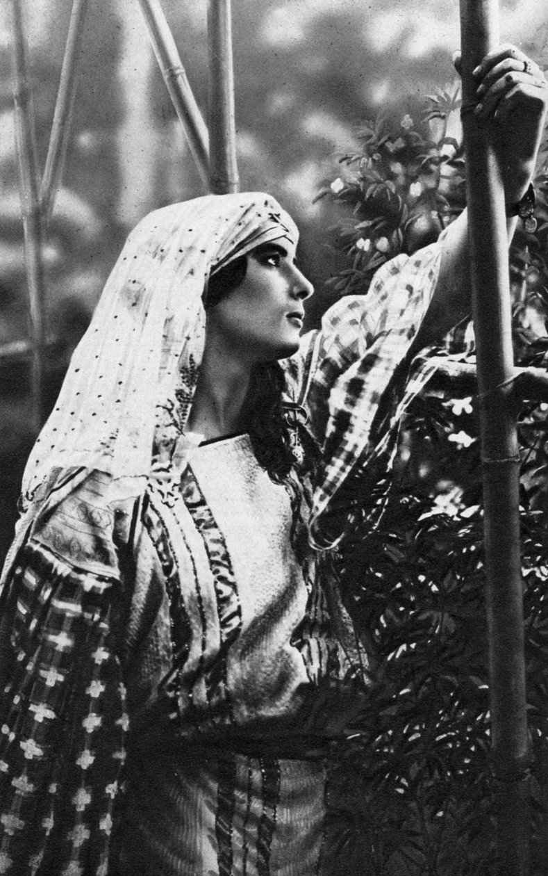 Donna algerina, 1922 da Unbekannt