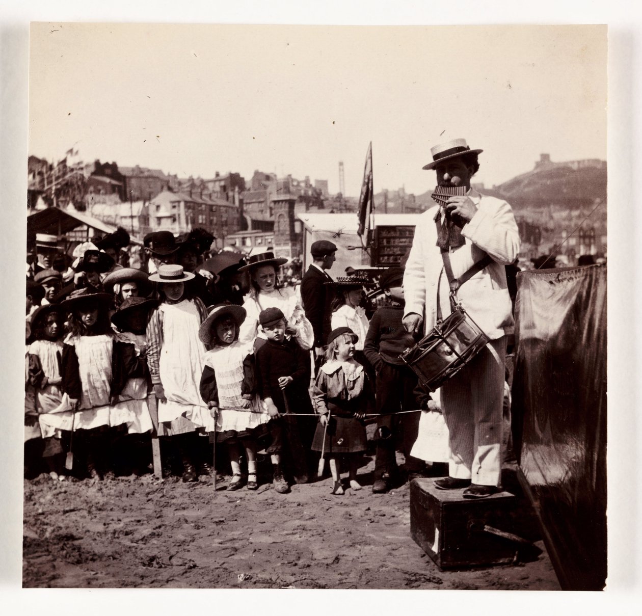 Intrattenitore sulla spiaggia, circa 1905 da Unbekannt