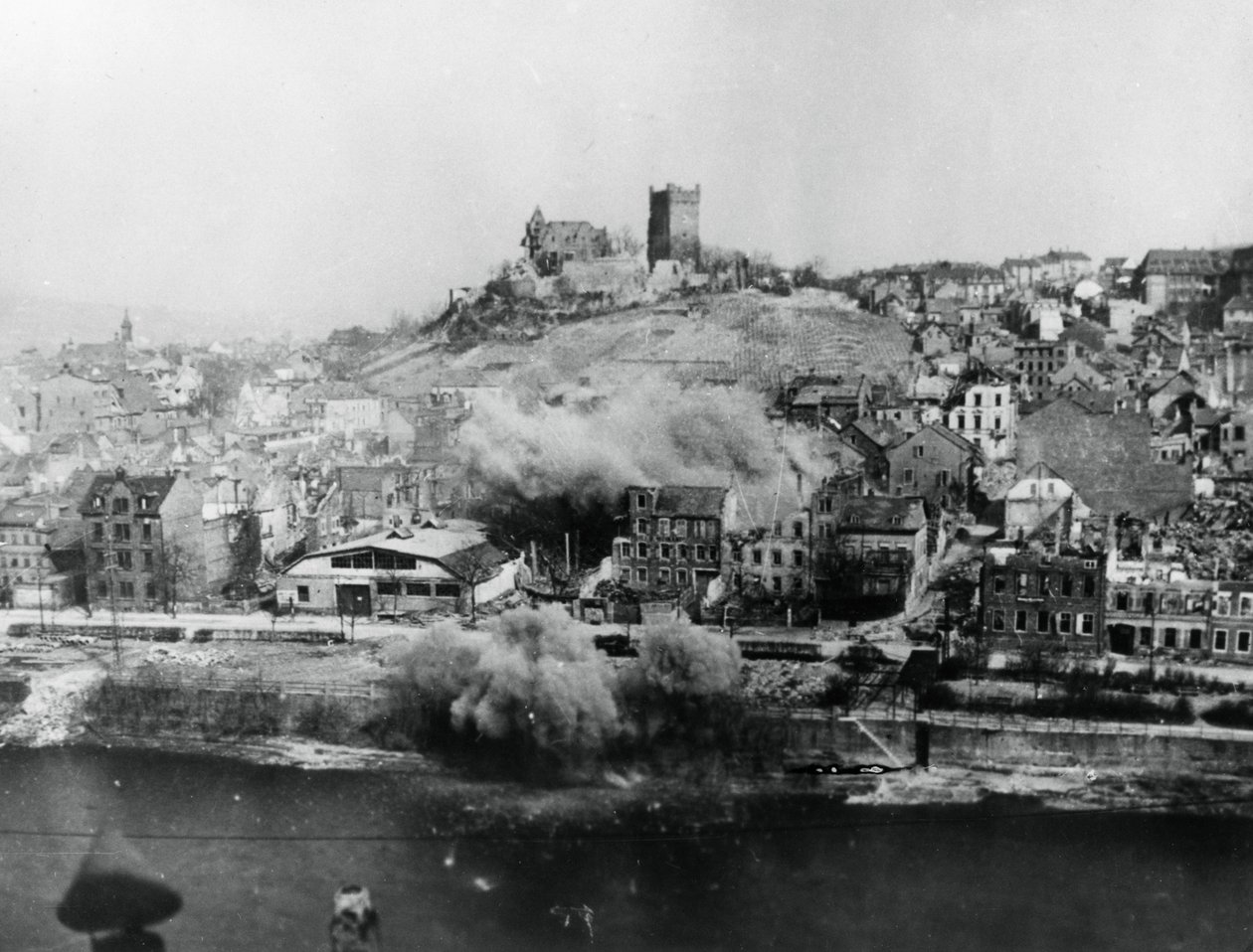 Bombardamento di Bingen, Germania, marzo 1945 da Unbekannt