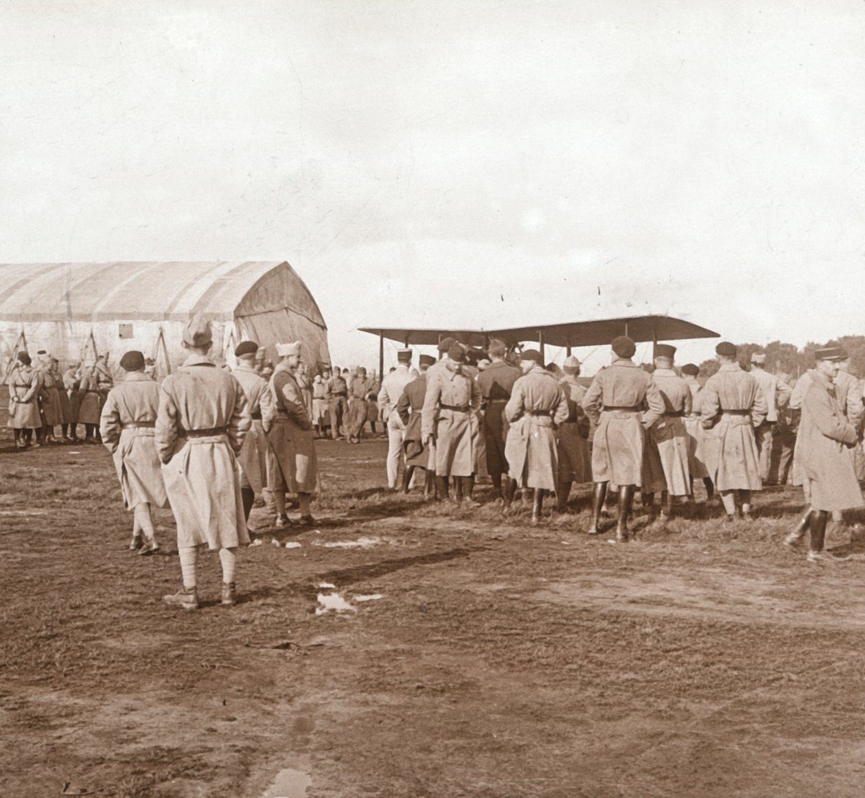 Aereo da combattimento in decollo, c1914-c1918 da Unbekannt