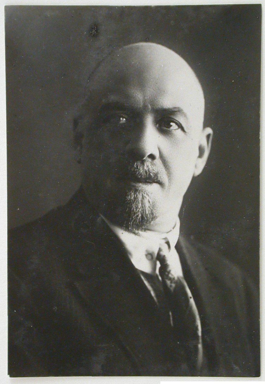 Leonid Aleksandrovich Vesnin da Unbekannt