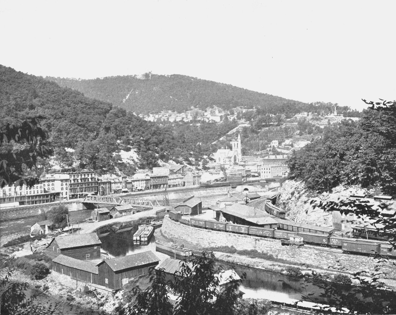 Mauch Chunk, Pennsylvania, con vista su Mount Pisgah, USA, c1900 da Unbekannt