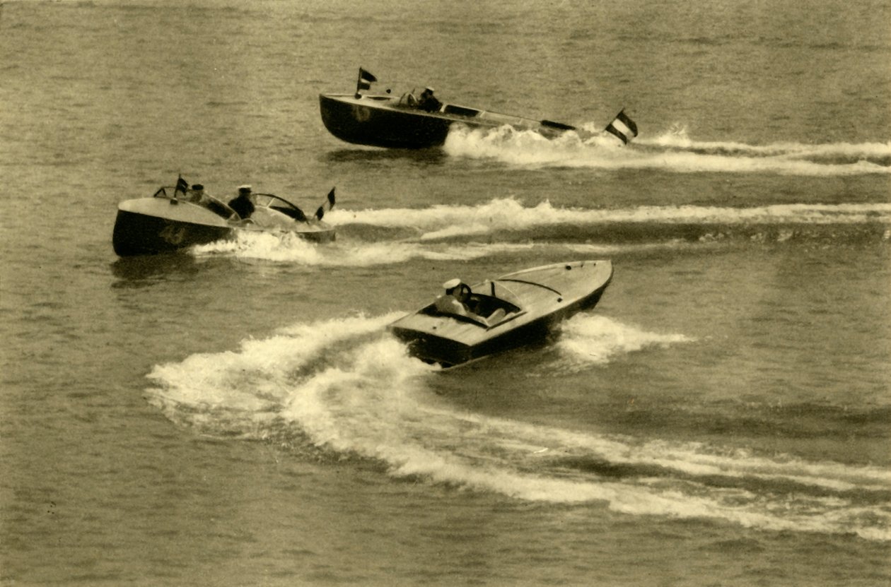 Gara di motoscafi, Wörthersee, Carinzia, Austria, c1935 da Unbekannt