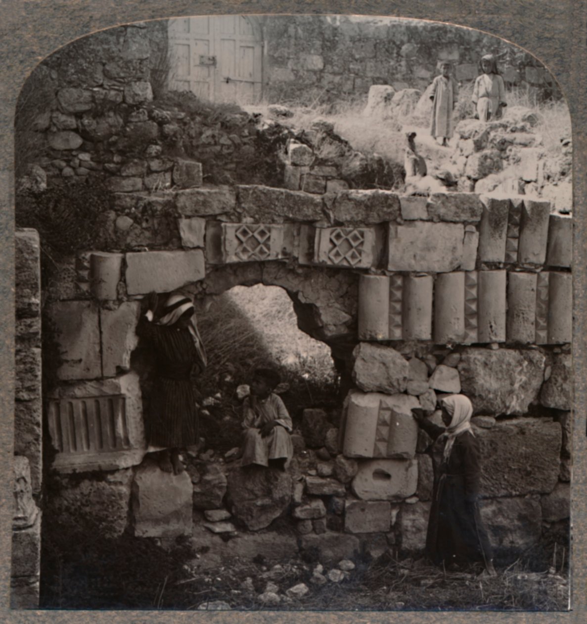 Rovine della Casa di Lazzaro, c1900 da Unbekannt