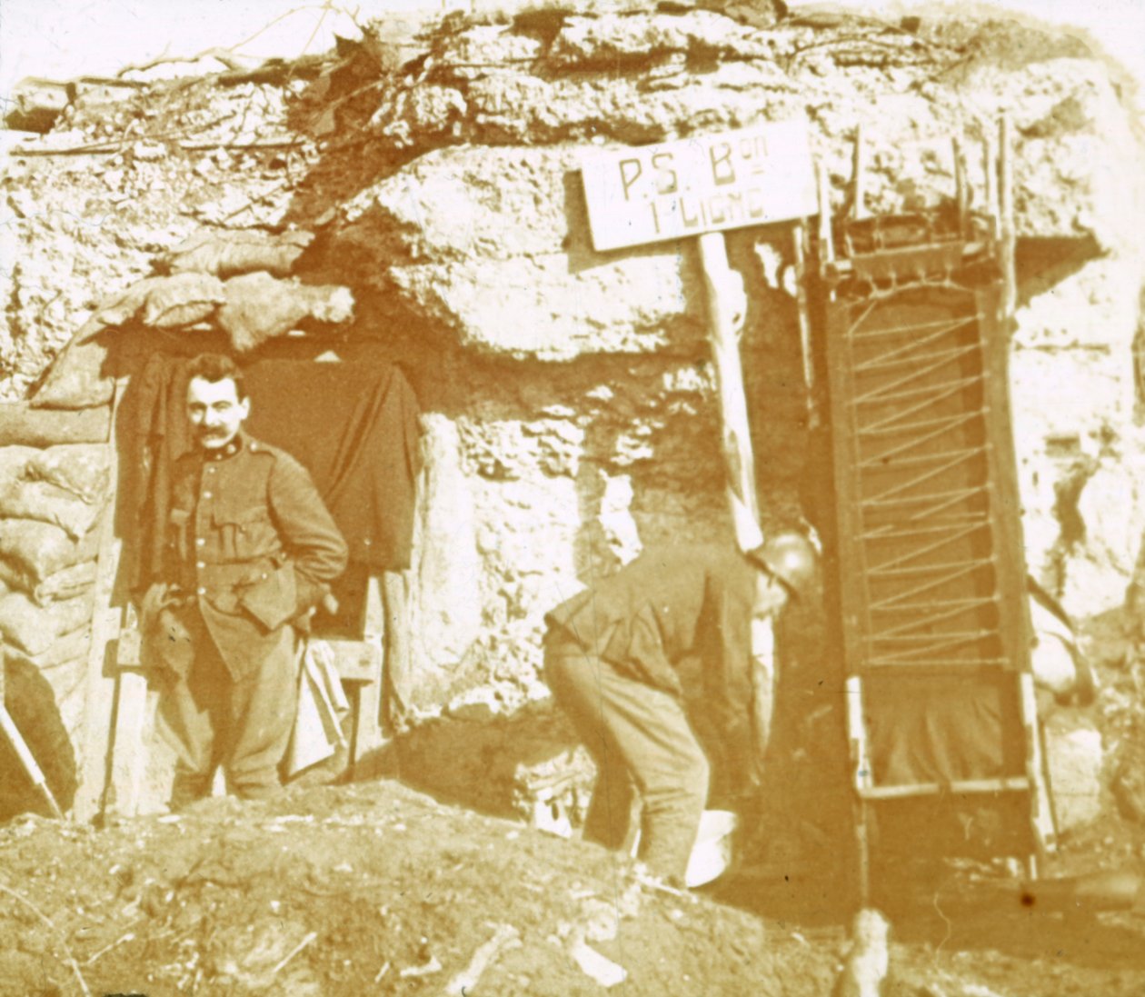 Soldati nelle trincee di prima linea, c1914-c1918 da Unbekannt