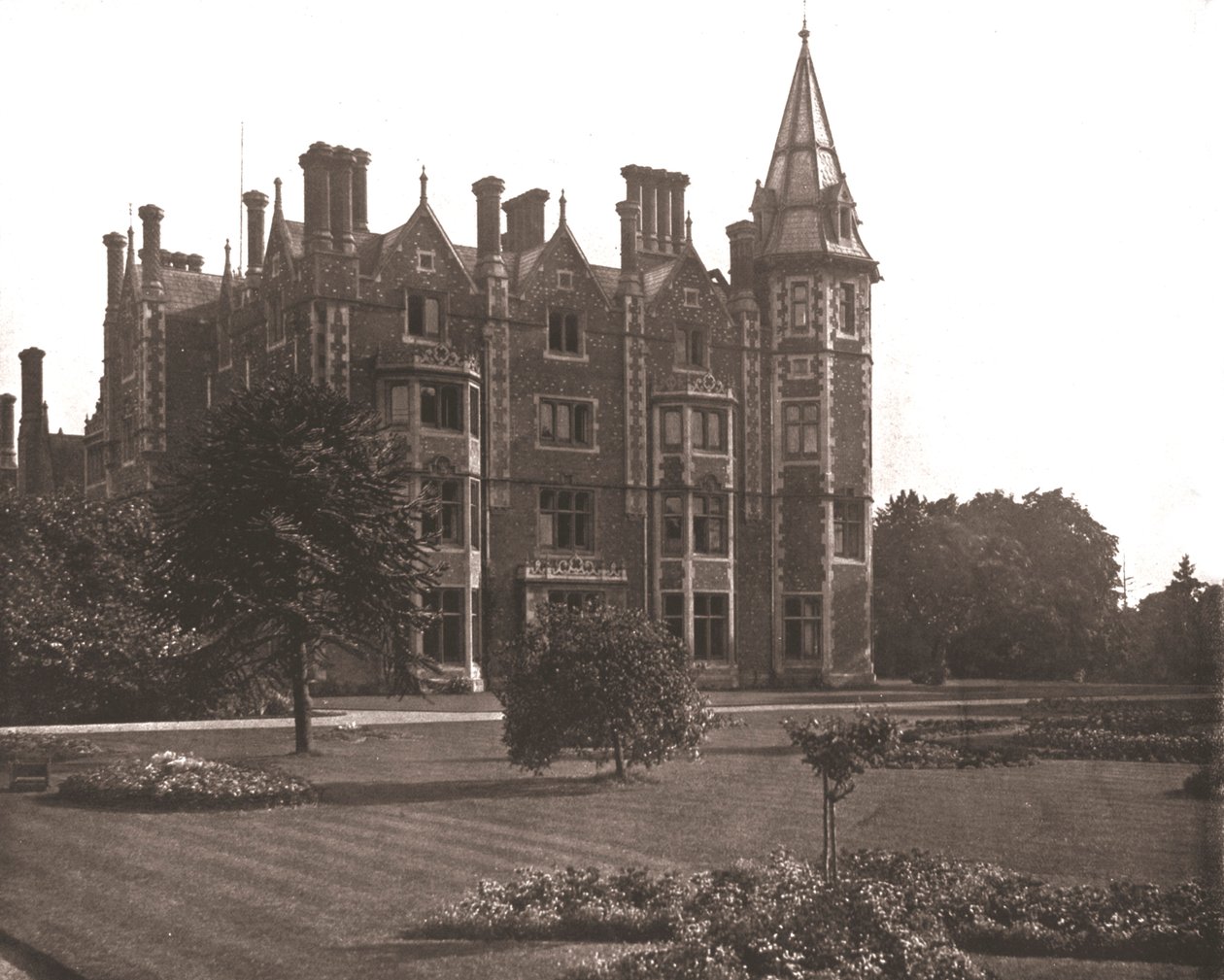 Taplow Court, Buckinghamshire, 1894 da Unbekannt