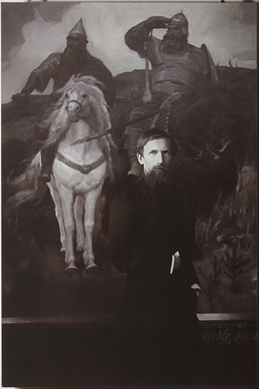 Viktor Vasnetsov davanti al suo dipinto Bogatyrs da Unbekannt