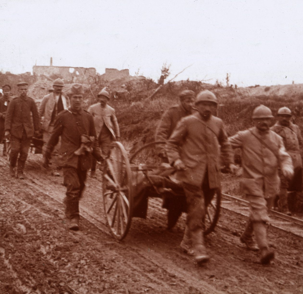 Feriti, Neuville, Francia settentrionale, c1914-c1918 da Unbekannt