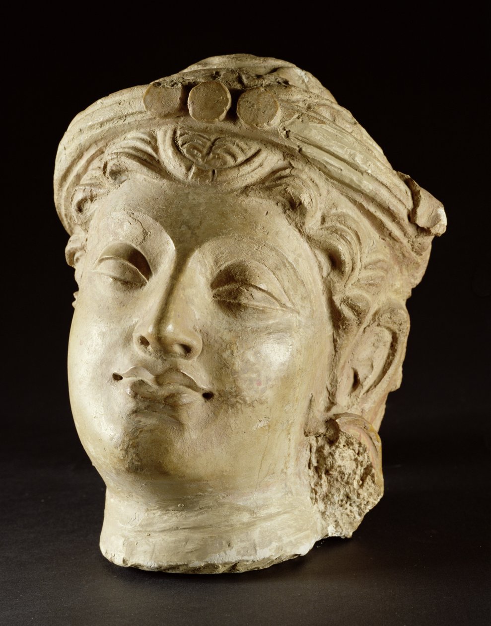 Testa in stucco, Gandhara, IV secolo d.C. da Unbekannt Unbekannt