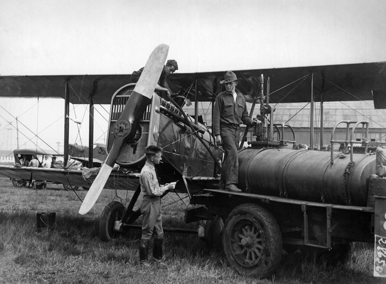 Mitchel Field (Long Island), USA, 15 luglio da William M. Timlin