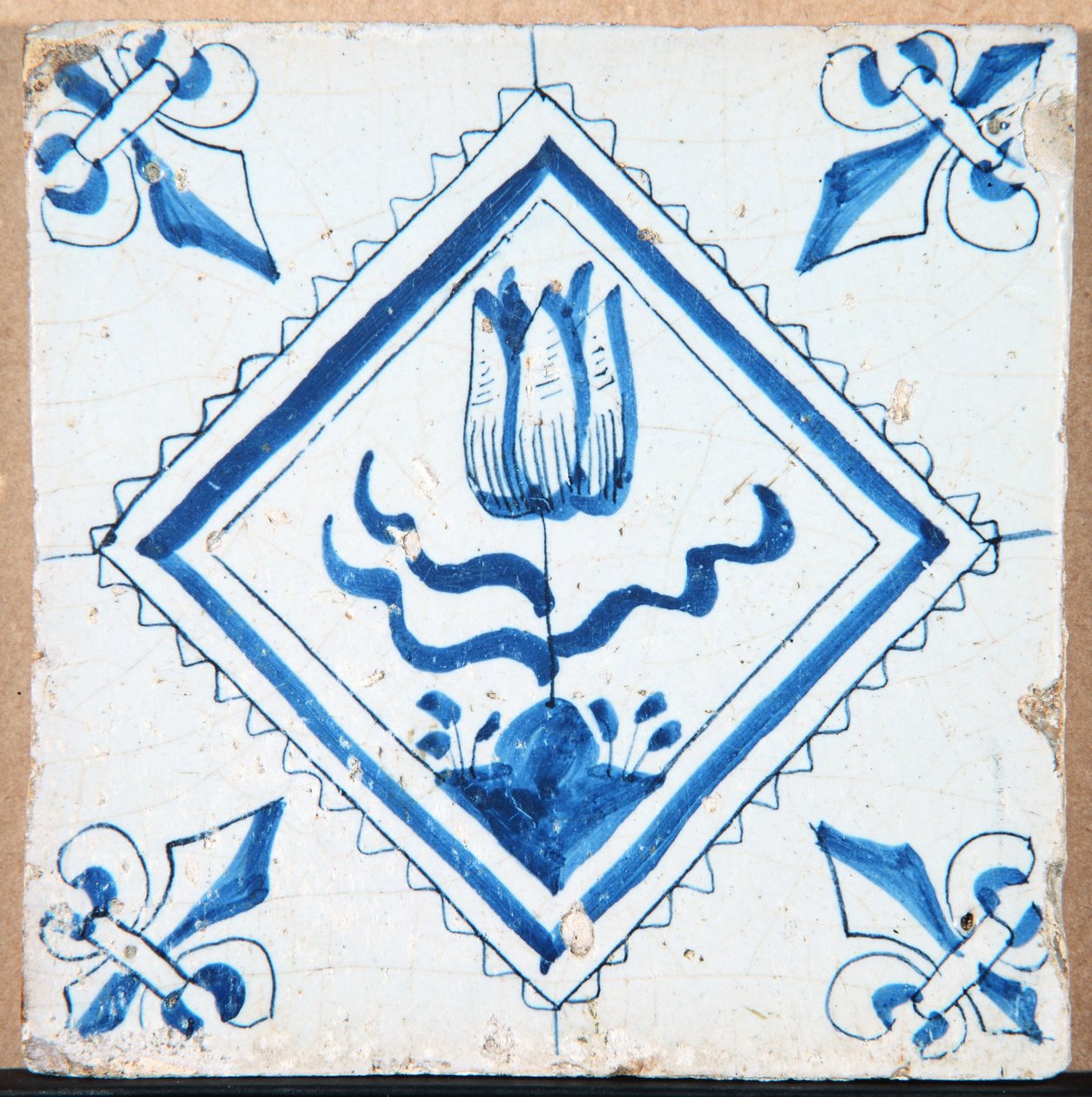 Tulipano in un diamante (con angoli a giglio) 1620-50 da Unbekannt Unbekannt