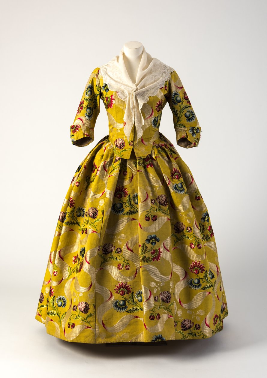 Abito chiuso in seta broccata gialla, rossa e blu, 1740 da Unbekannt Unbekannt