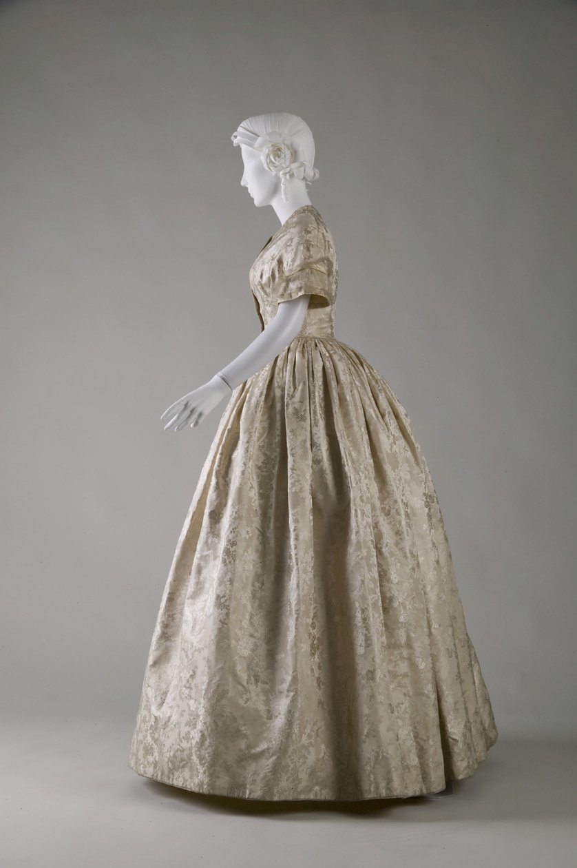 Abito da sposa (vista laterale) da Unknown artist