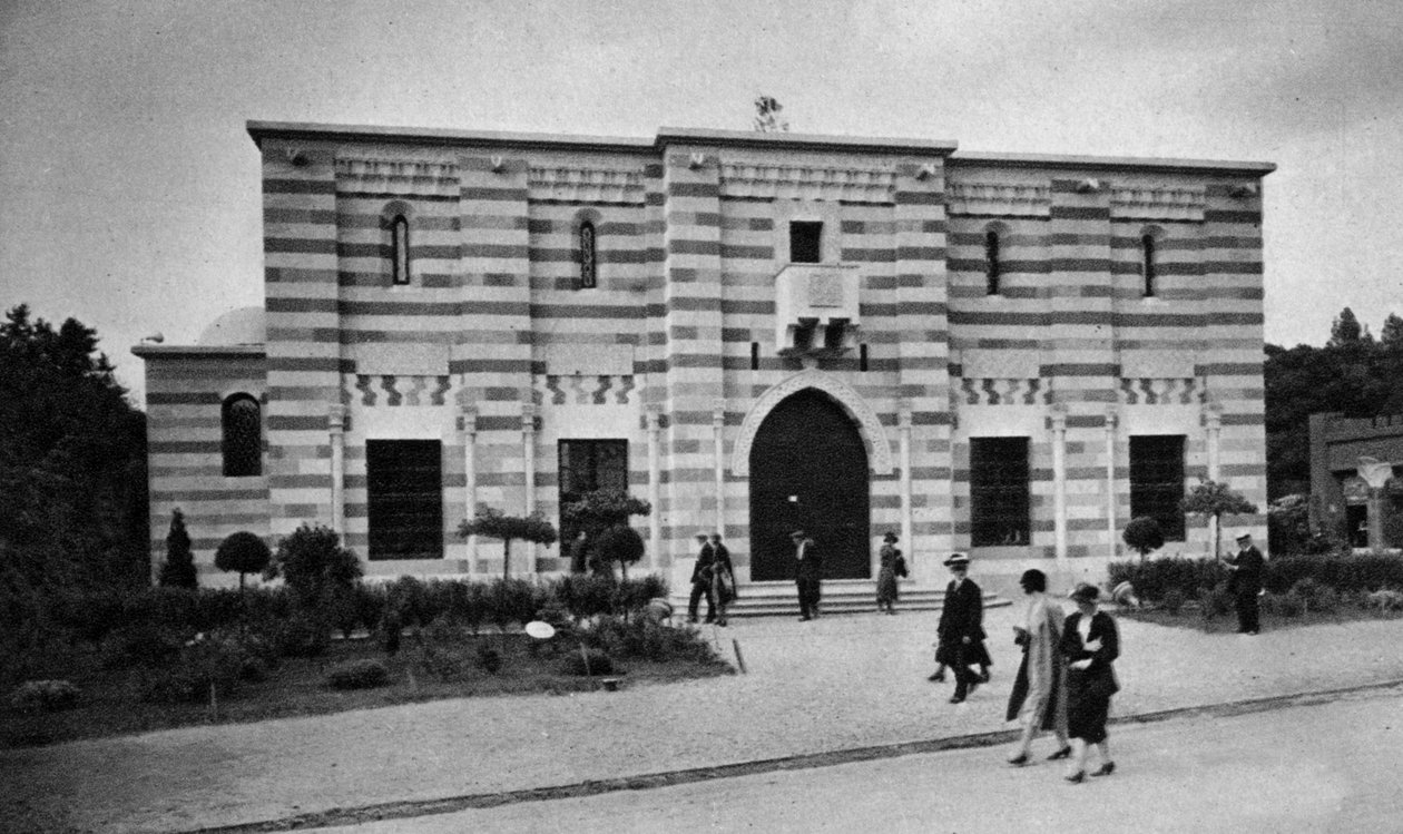Mostra coloniale a Parigi da Unknown photographer