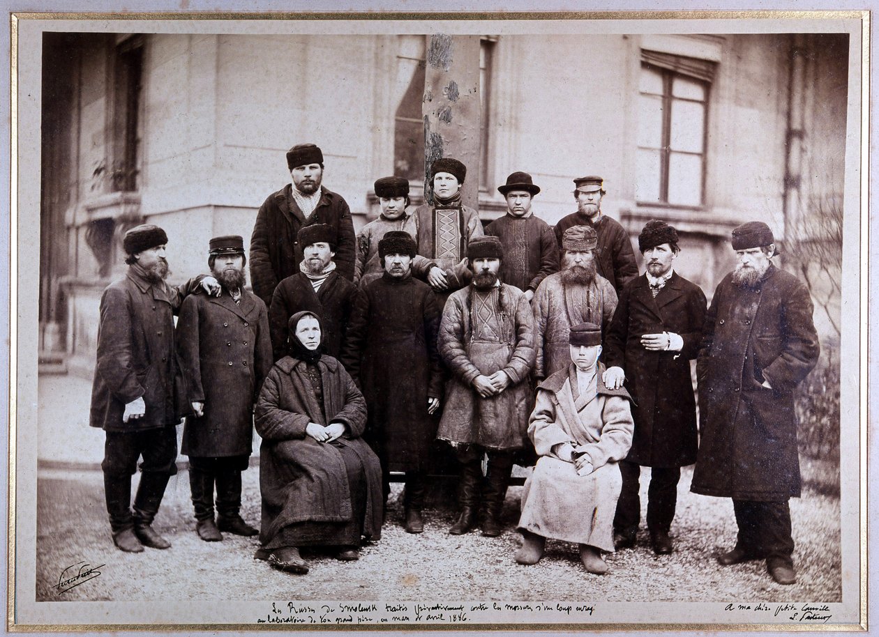 Russi di Smolensk, trattati contro la rabbia da Unknown photographer