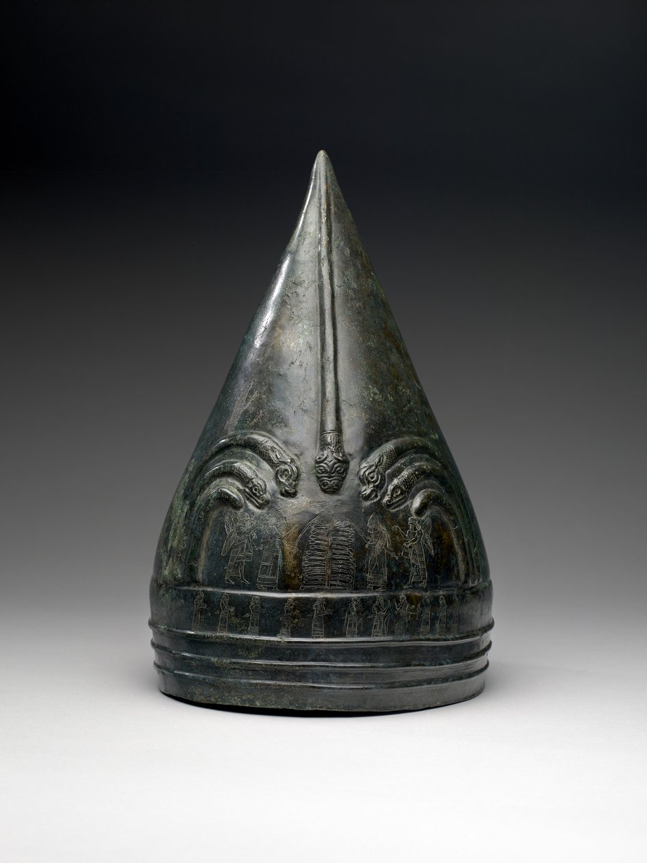 Elmo, 850-700 a.C. da Urartian