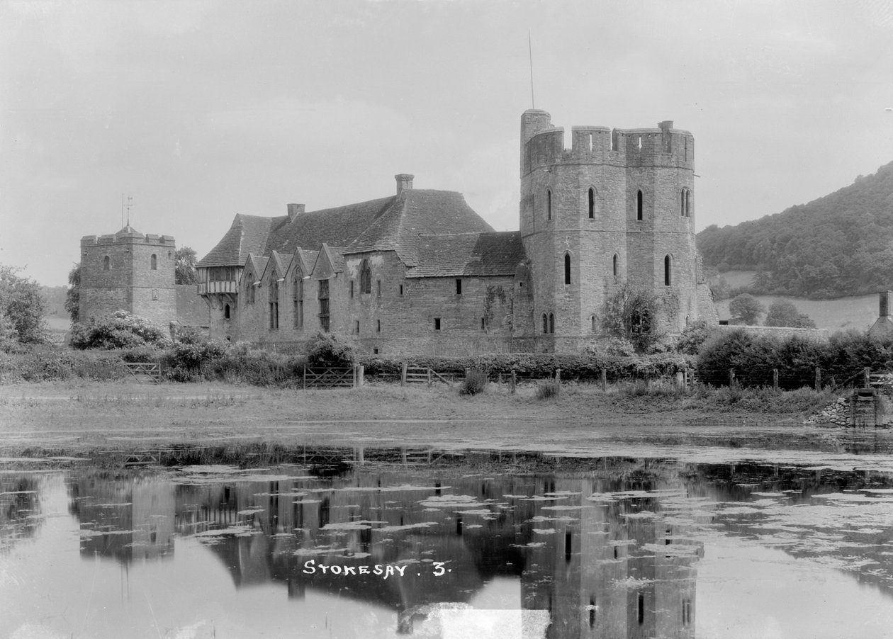 Castello di Stokesay, Shropshire, c. 1930 da WA Call