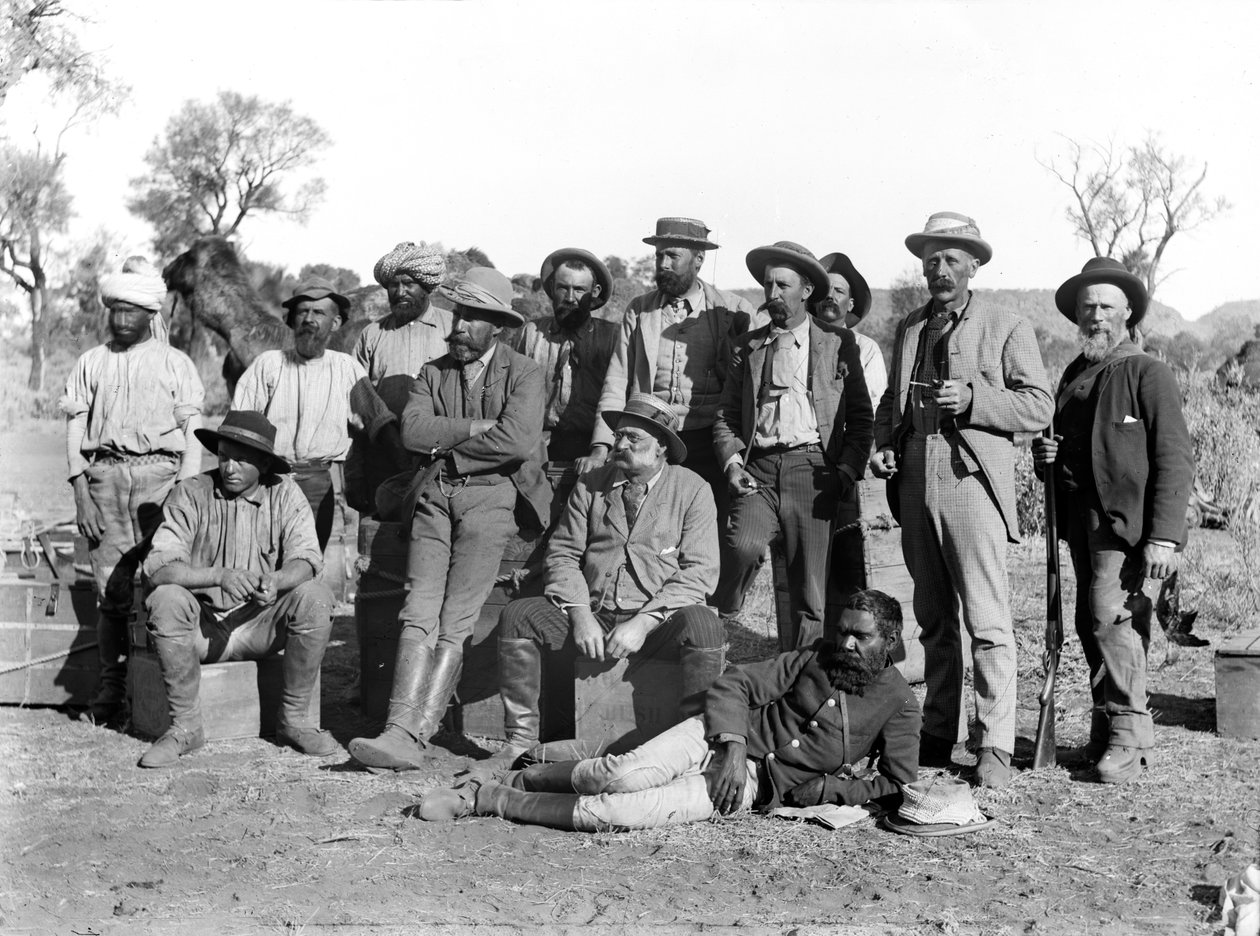 Membri della spedizione Horn, Alice Springs, Australia centrale, 1894 da Walter Baldwin Spencer