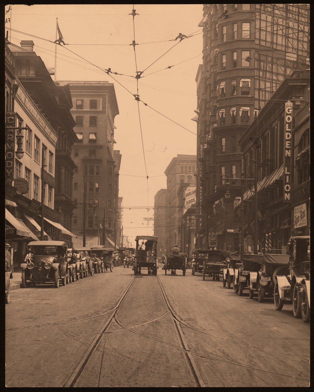 Ottava e Pine Streets da William G. Swekosky