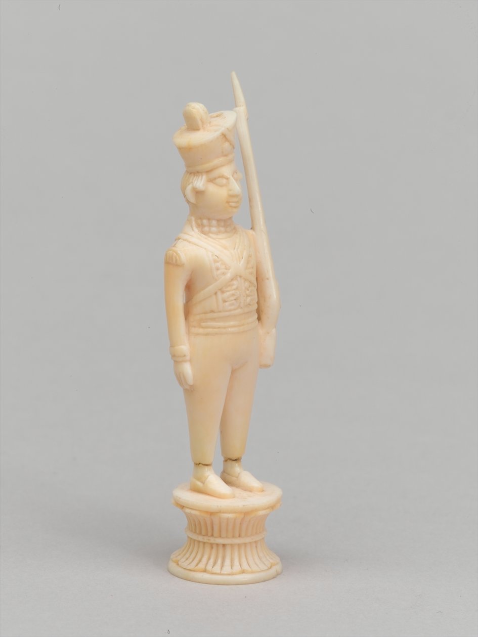Pedone bianco, pezzo degli scacchi, India, circa 1820 da William Dobson