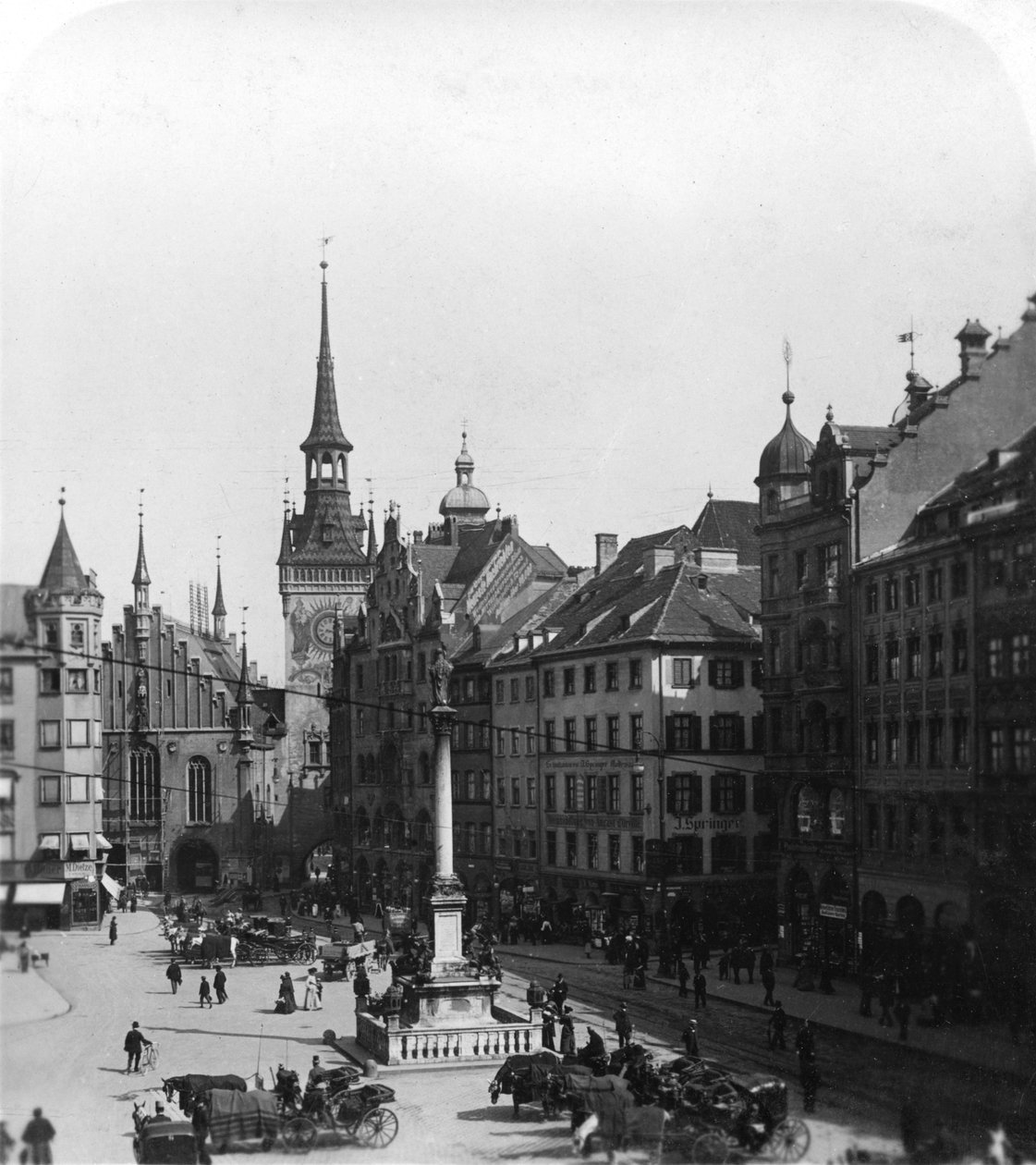 Marienplatz, Monaco, Germania, c1900 da Wurthle and Sons