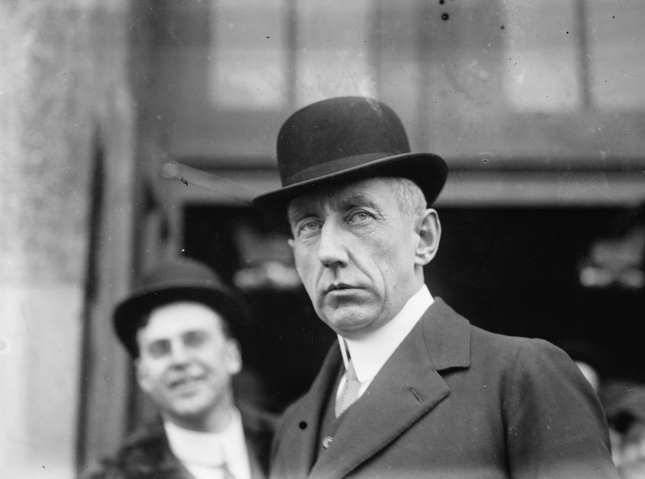 Roald Amundsen, c.1900 da . .