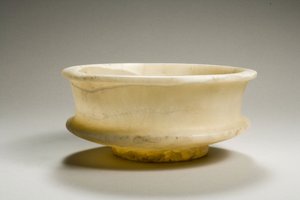 Tazza, 18ª-19ª Dinastia, 1540-1186 a.C. (alabastro)