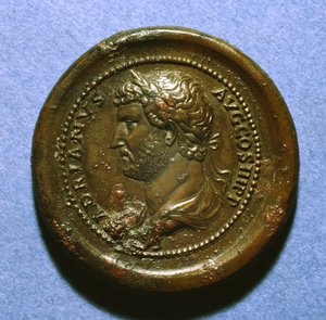 Medaglione di Adriano, 117-38