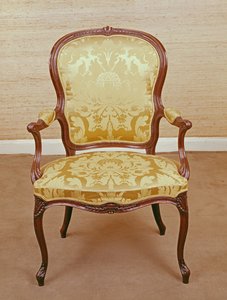 Poltrona, disegnata da Hepplewhite, c.1770