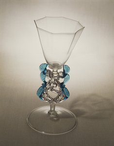 Calice con stelo a forma di drago, Facon de Venise, XVII secolo