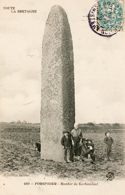 Vecchia cartolina, Menhir di Kerhouezel, Porspoder, Finistere, Bretagna, Francia da Augustus Kollner