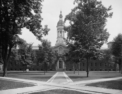 Nassau Hall, Università di Princeton, N.J., c.1903 da Detroit Publishing Co.