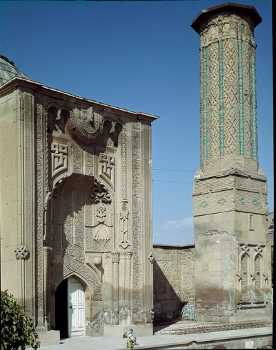 Vista della scuola islamica (1258) da Dynasty Seljuq